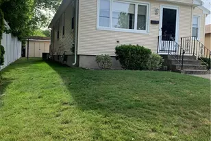 82 Merchant St, North Providence, RI 02911 - Photo 4