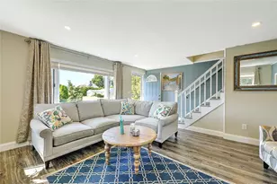 56 King Philip Rd, Narragansett, RI 02882 - Photo 4