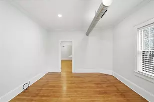 82 High St, Bristol, RI 02809 - Photo 6