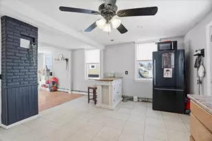 208 Simmonsville Ave, Johnston, RI 02919 - Photo 4