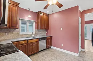 105 Park Ave, Cranston, RI 02905 - Photo 22