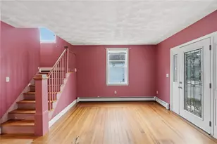 105 Park Ave, Cranston, RI 02905 - Photo 4