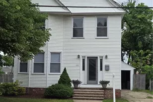 105 Park Ave, Cranston, RI 02905 - Photo 2