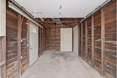 105 Park Avenue, Cranston, RI 02905 - Photo 46