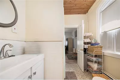 207 Douglas Avenue, Providence, RI 02908 - Photo 16