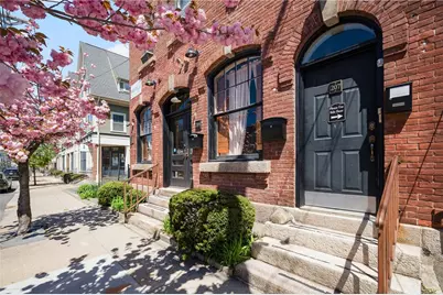 207 Douglas Avenue, Providence, RI 02908 - Photo 1