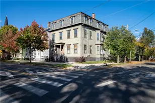 68 Dexter St, Providence, RI 02909 - Photo 28