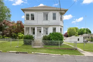 87 Lyman Ave, North Providence, RI 02911 - Photo 1