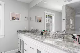 7 Florence Ave, Newport, RI 02840 - Photo 26