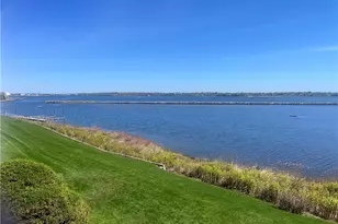 400 Narragansett Pkwy, Warwick, RI 02888 - Photo 6