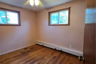 58 Hoyt St, Warwick, RI 02886 - Photo 16