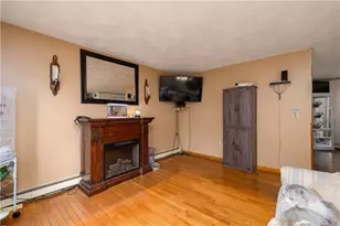 105 Lyman St, Pawtucket, RI 02860 - Photo 20