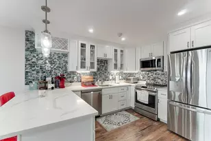 317 America St, Newport, RI 02840 - Photo 4