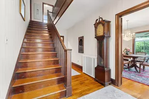 24 Bel Air Dr, Providence, RI 02911 - Photo 6