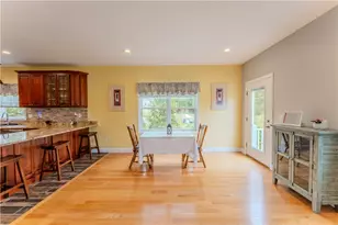 111 Middle St, North Kingstown, RI 02852 - Photo 12