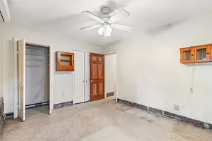 46 Somerset Ave, East Providence, RI 02915 - Photo 14