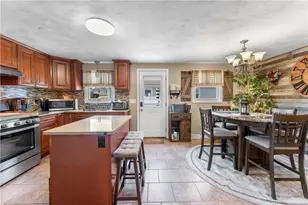 149 Grassmere Ave, East Providence, RI 02914 - Photo 10
