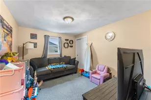 149 Grassmere Ave, East Providence, RI 02914 - Photo 14