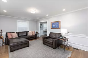 15 Kenton Ave, East Providence, RI 02916 - Photo 4