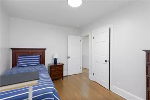 15 Kenton Ave, East Providence, RI 02916 - Photo 10