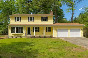 5 Knapton St, Barrington, RI 02806 - Photo 1