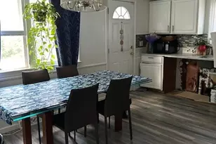 172 Highland St, Cranston, RI 02920 - Photo 2