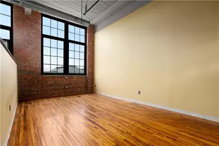 685 Social St, Woonsocket, RI 02895 - Photo 10