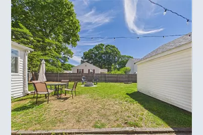 122 Gordon Avenue, Warwick, RI 02889 - Photo 22