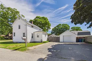 122 Gordon Ave, Warwick, RI 02889 - Photo 20