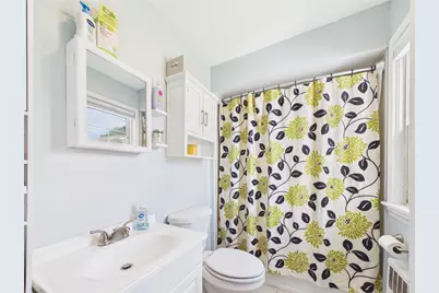 122 Gordon Avenue, Warwick, RI 02889 - Photo 10