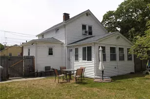 122 Gordon Ave, Warwick, RI 02889 - Photo 2
