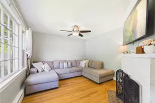 122 Gordon Ave, Warwick, RI 02889 - Photo 12