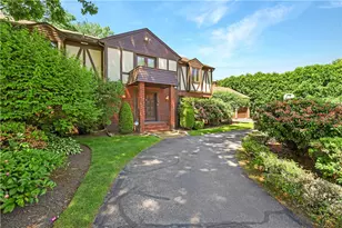 82 Mountain Laurel Dr, Cranston, RI 02920 - Photo 32