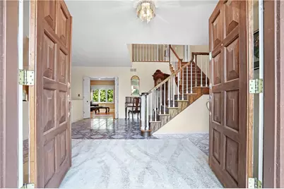 82 Mountain Laurel Drive, Cranston, RI 02920 - Photo 2