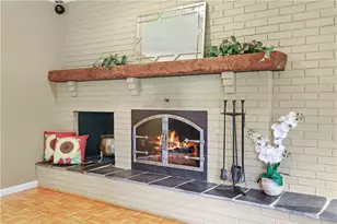 82 Mountain Laurel Dr, Cranston, RI 02920 - Photo 10