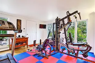 75 Macomber Ln, Portsmouth, RI 02871 - Photo 38