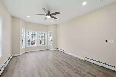 288 Potters Avenue, Providence, RI 02905 - Photo 16