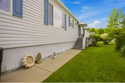 137 Lark Lane, Tiverton, RI 02878 - Photo 6
