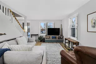 208 Marlborough St, East Greenwich, RI 02818 - Photo 6
