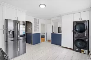 144 Dante St, Providence, RI 02908 - Photo 8