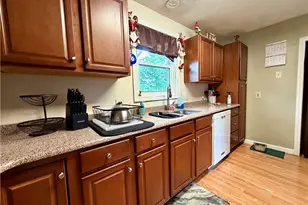 100 Panto Rd, Warwick, RI 02886 - Photo 8