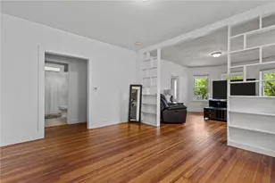 162 Armington St, Cranston, RI 02905 - Photo 4