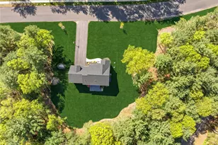 1 Cassidy Trl, Coventry, RI 02816 - Photo 4