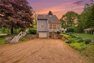 449 Rose Hill Rd, South Kingstown, RI 02879 - Photo 2