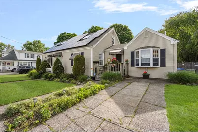 45 Woodhaven Road, Pawtucket, RI 02861 - Photo 2