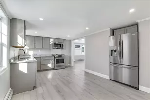 43 Jenkins St, Providence, RI 02906 - Photo 22