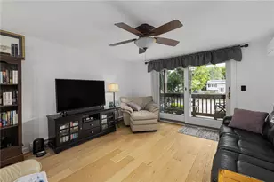 130 Pilgrim Pkwy, Warwick, RI 02888 - Photo 10
