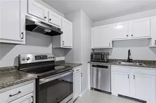 200 Manville Hill Rd, Cumberland, RI 02864 - Photo 1