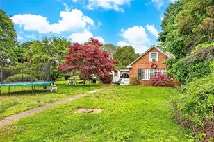 3 Waumsett Ave, Cumberland, RI 02864 - Photo 2