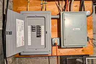 42 Mechanic St, North Smithfield, RI 02896 - Photo 32
